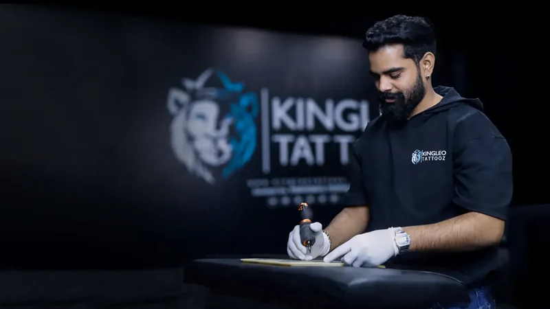 Tattoo practice at the Kingleo studio in Indore